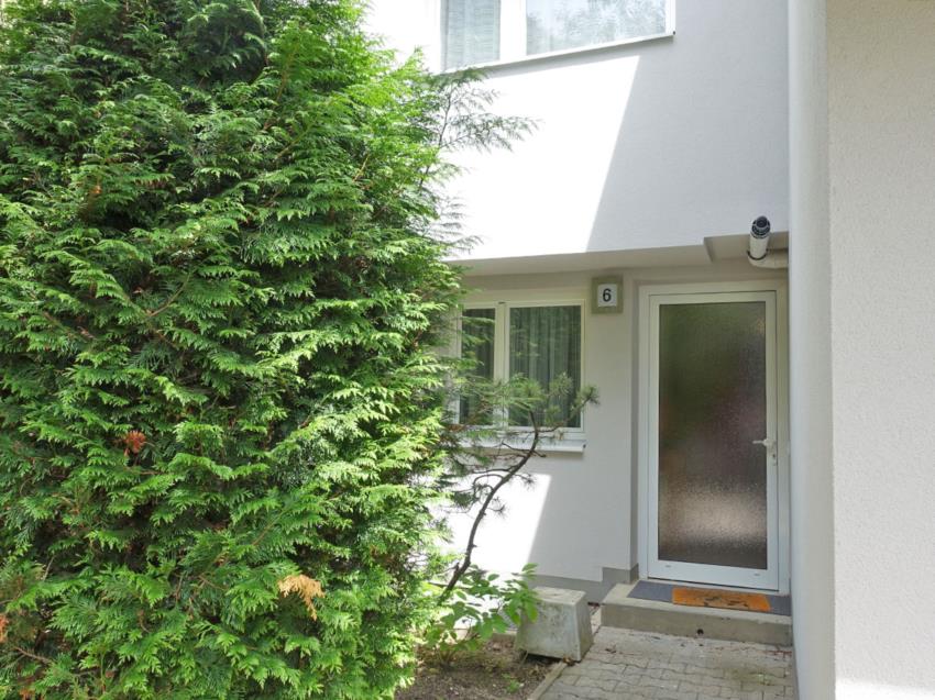 Eingang Wohnhaus